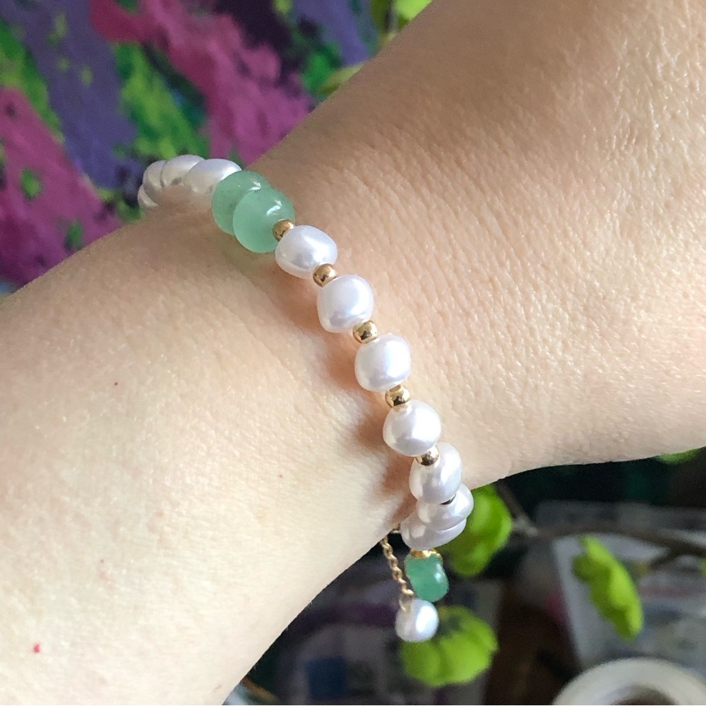 Genuine aventurine faux baroque Pearl toggle clasp bracelet